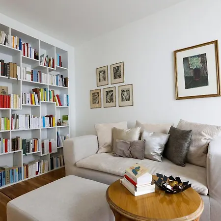 Apartament Bright For 4 *