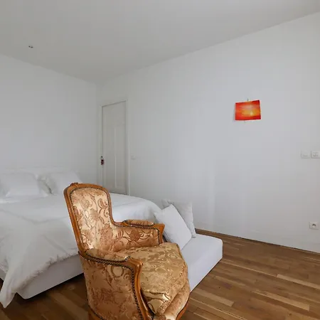 Bright For 4 With Balcony *